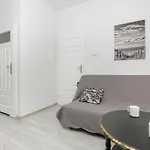 Helska Functional Near The With Parking By Renters Appartamento Sopot