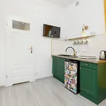 Helska Functional Near The With Parking By Renters *