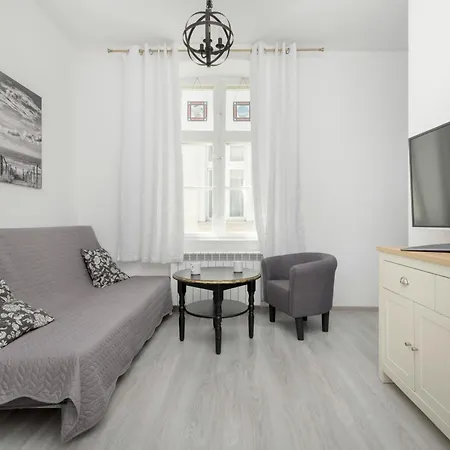 Helska Functional Near The With Parking By Renters Sopot