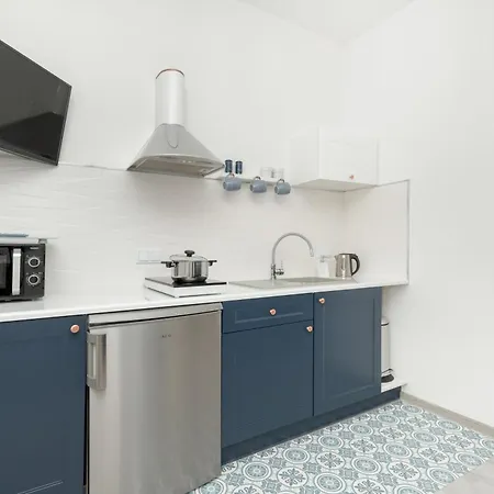 Apartment Helska Functional Near The With Parking By Renters