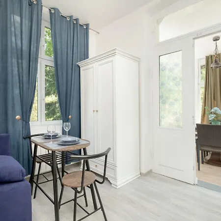 Apartment Helska Functional Near The With Parking By Renters *