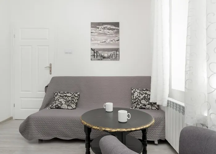 Helska Functional Near The With Parking By Renters Sopot