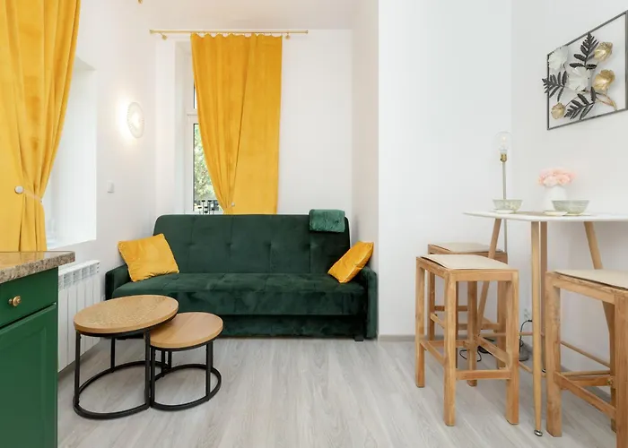 Helska Functional Near The With Parking By Renters *